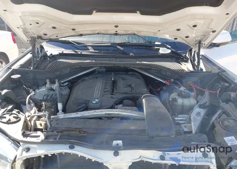 2017 BMW X5 Sdrive35I z USA, uszkodzony, nr VIN 5UXKR2C55H0U19876